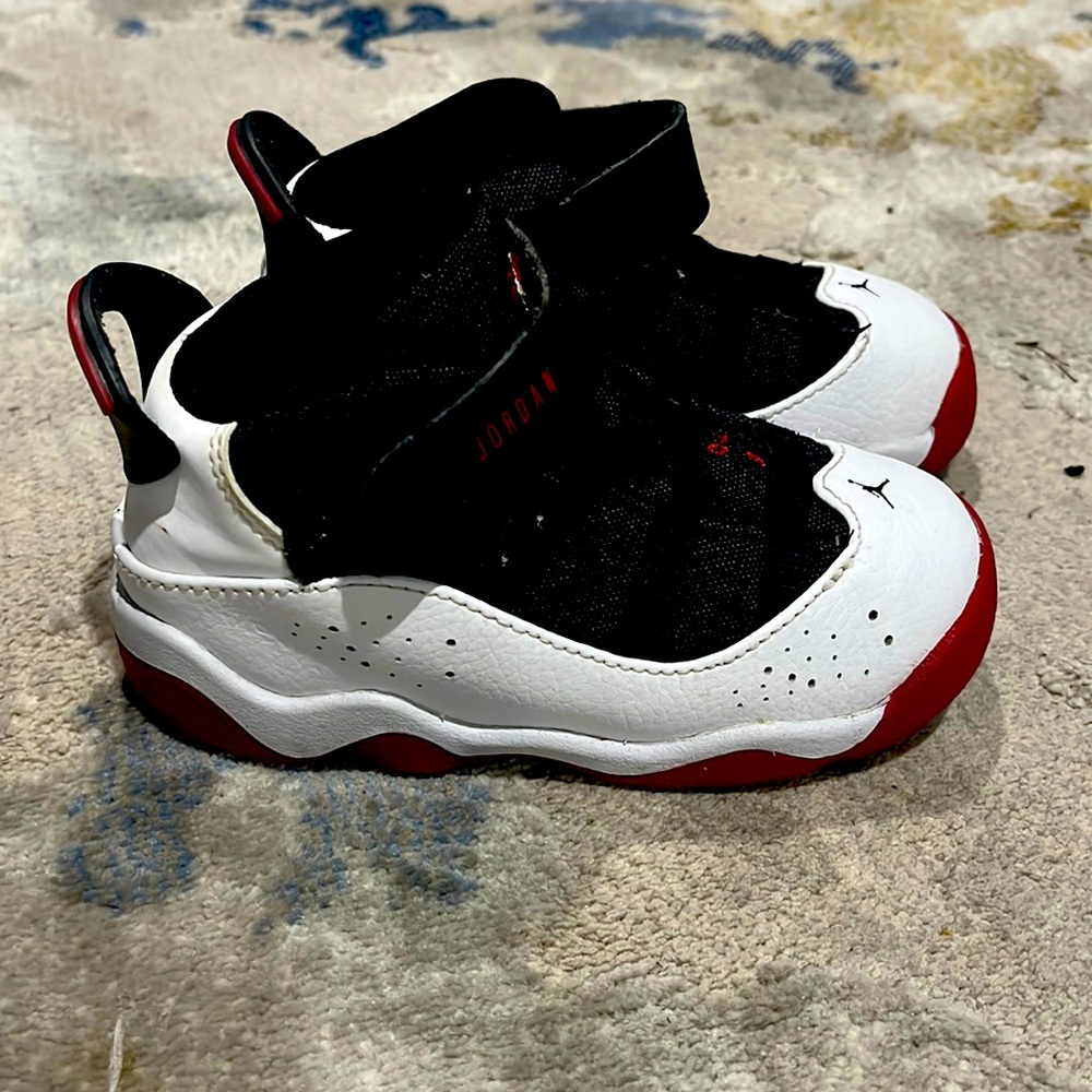 Boy Jordan sneakers